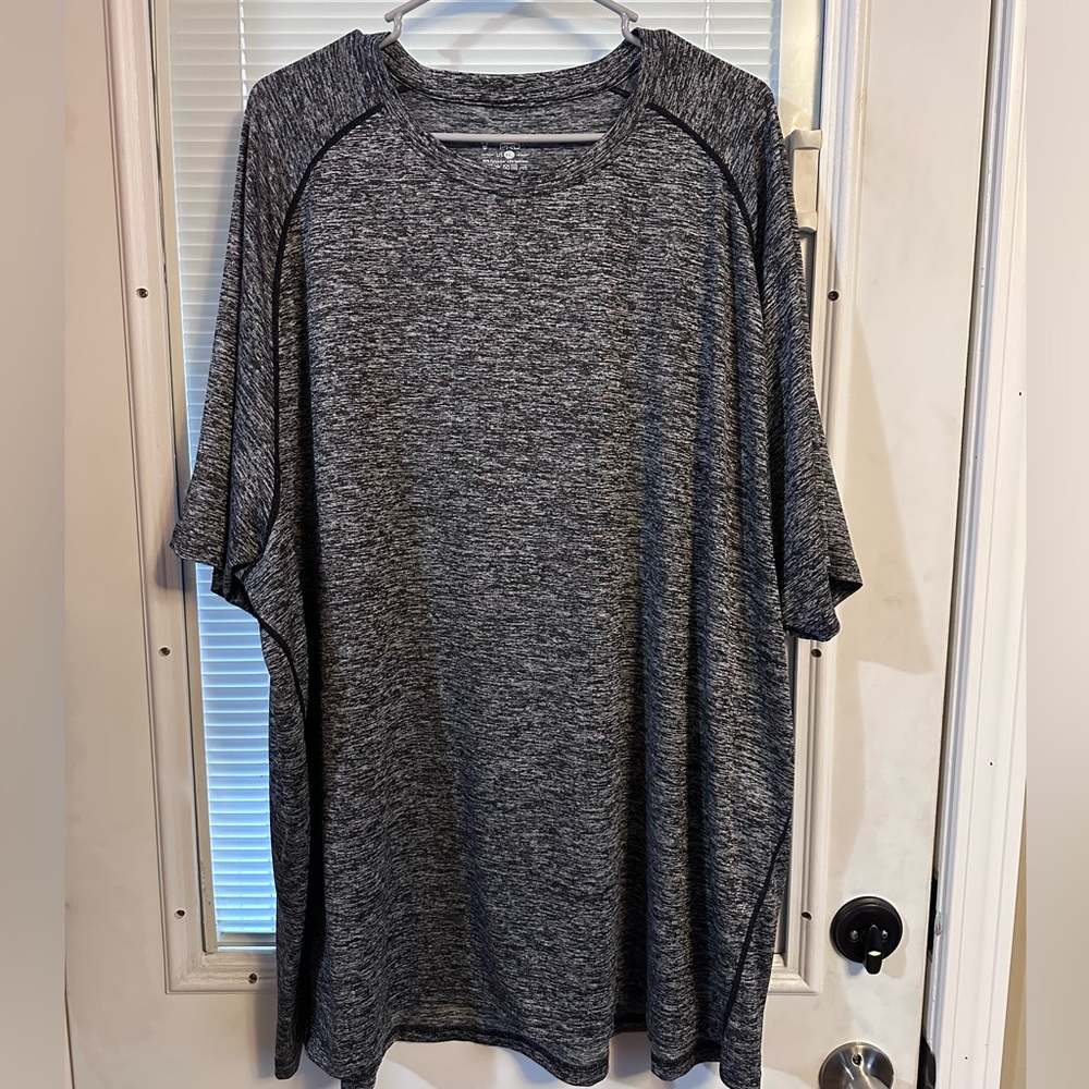 Liberty Men's Heathered Black Tee